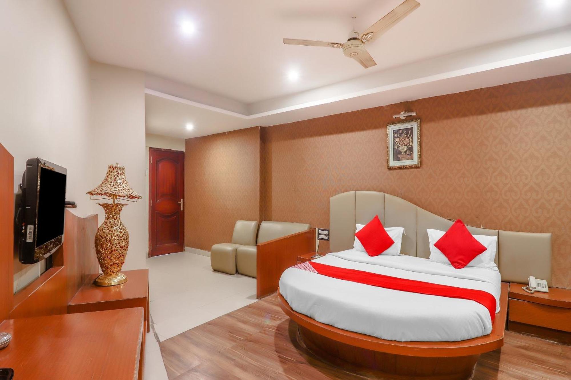 Hotel O Grandeur By Orbit Hotels Near Chennai Shopping Mall Χιντεραμπάντ Εξωτερικό φωτογραφία